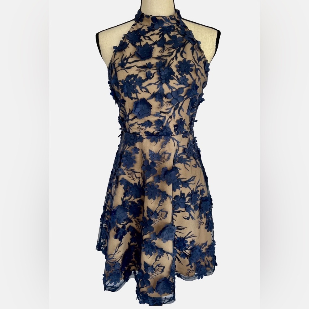 NWT Minuet Formal/Prom/HOCO/Cocktail Dress, Navy Lace, 3D Floral, Medium/6 (B04)